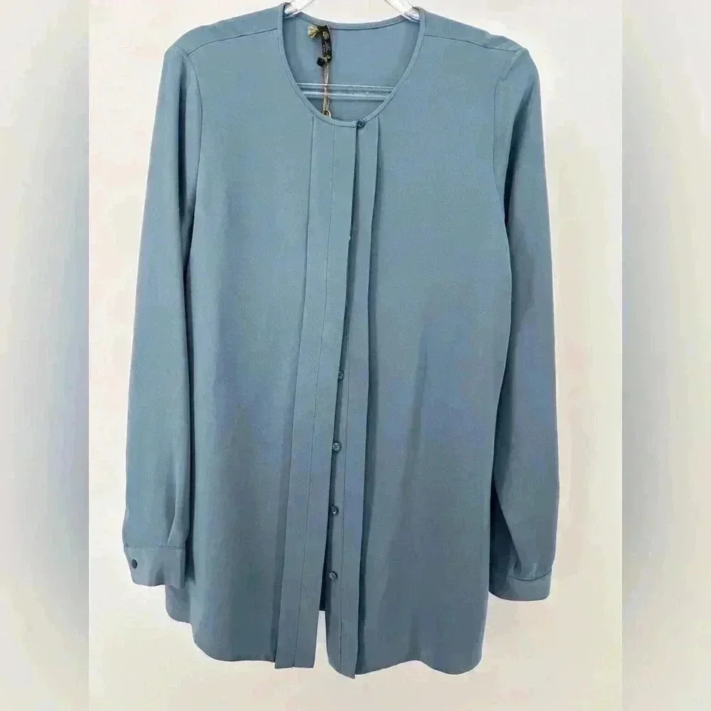 NWT LORO PIANA 100% Silk  Button Down Blouse Blue IT 42 US6